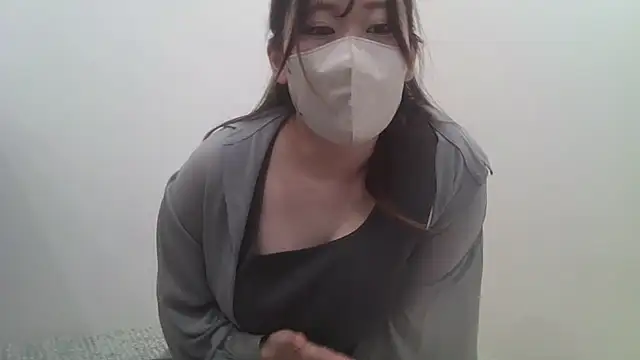 saki cute online show from June 19, 6:06 am