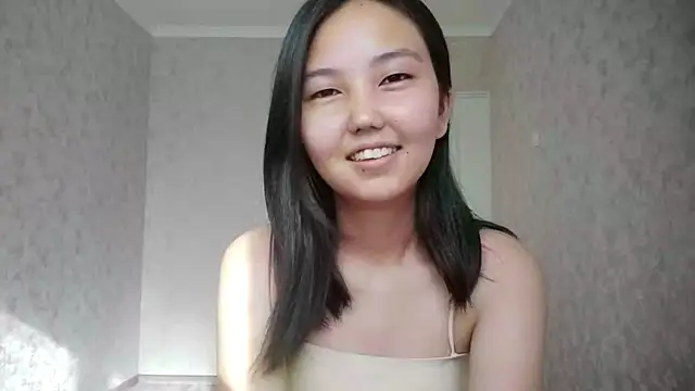 SusieSkepple online show from July 25, 12:12 pm