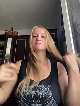 Emilia ki online show from August 4, 4:40 am
