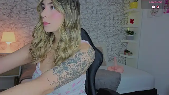 Isabella Bliss online show from June 29, 7:57 pm
