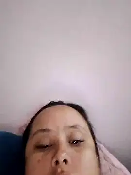 Laura 99 online show from July 5, 3:24 am