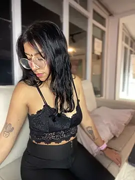GabyLopez Pink online show from June 25, 5:12 am