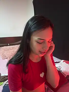 mila  vega online show from August 5, 4:41 am