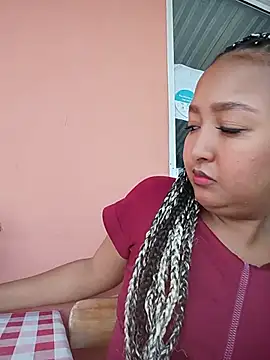 HeLiSa69ebony online show from July 18, 8:55 pm