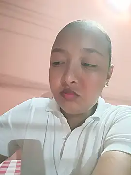 HeLiSa69ebony online show from August 4, 5:24 am