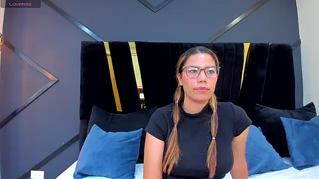 esther xo online show from July 1, 4:34 am