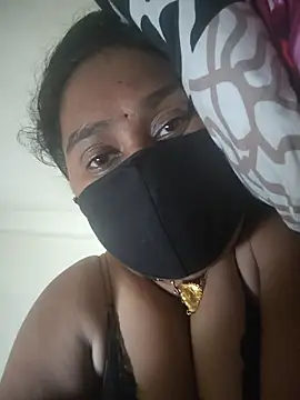 Lundpakadu online show from July 9, 8:50 am