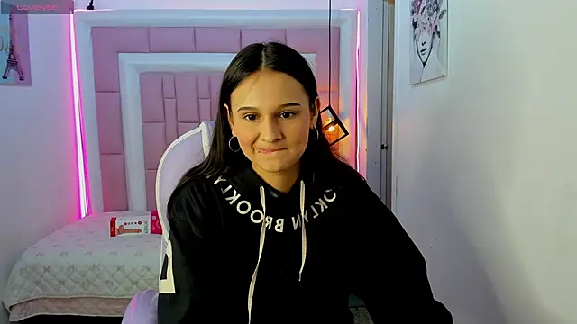 CloyBabee online show from June 29, 3:46 am