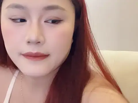 Astrid61 online show from June 21, 11:58 am