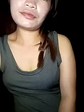  LinLinn  online show from June 27, 6:36 pm