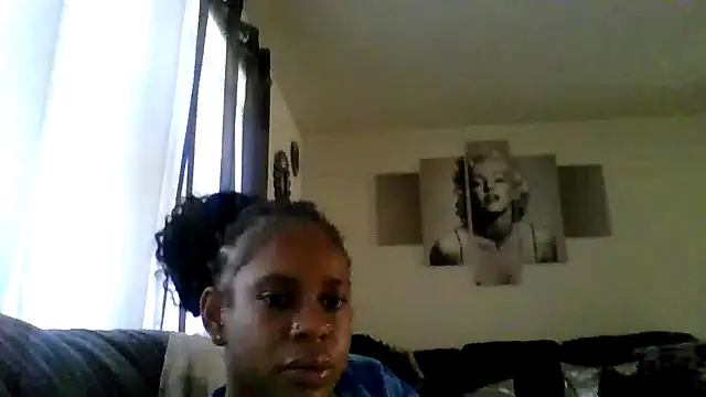 veraredd online show from July 8, 1:13 pm