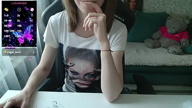   Alisa   online show from July 18, 4:20 pm