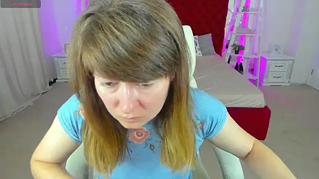AlexaAmour online show from July 13, 5:41 am
