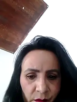Julianna     online show from July 14, 3:17 pm
