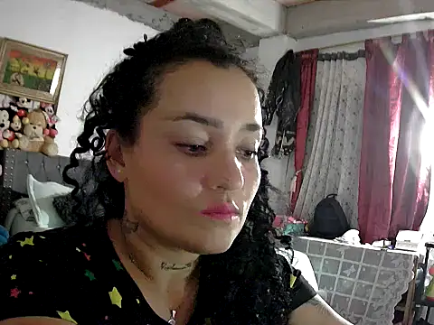 Vanezasexy online show from July 17, 1:43 am