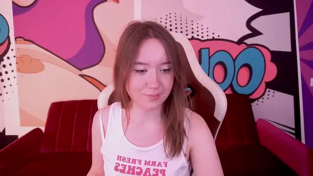 MollyMoors online show from July 20, 1:24 pm