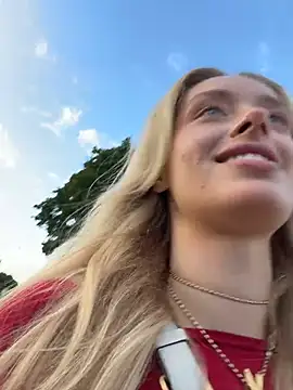 PollyDolly online show from July 22, 4:41 pm