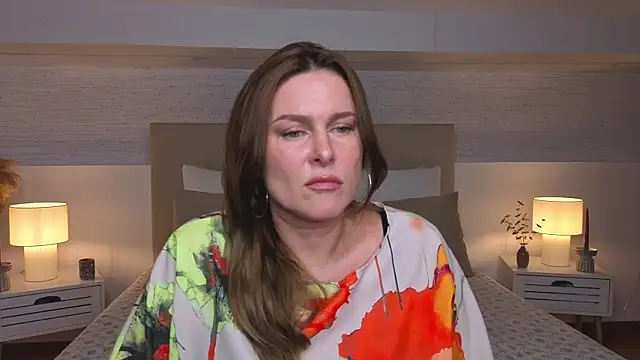 NancyQueen  online show from July 25, 7:37 am