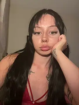 SierraXX online show from July 30, 9:15 pm