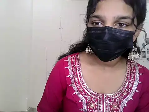 TANNU SONI  online show from August 3, 6:39 am