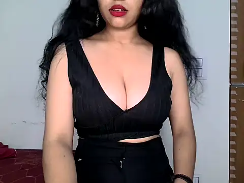 TANNU SONI  online show from July 30, 6:14 am