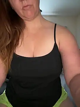 gilf1977 online show from August 6, 5:14 am