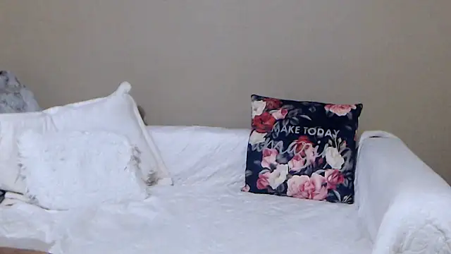 redizabel online show from November 13, 6:07 pm