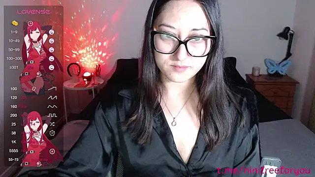 Snapshot of Ninimoon chatting on September 11, 5:08 am Ninimoon online show from September 11, 5:08 am