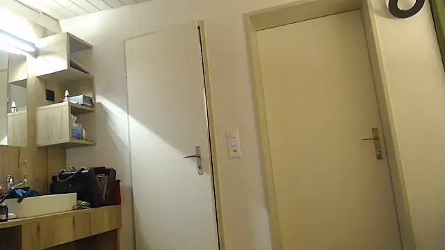 MucMilf59 online show from March 14, 7:20 am