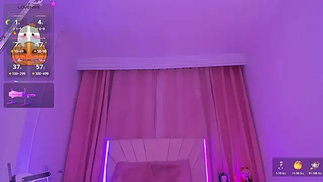 Body69ld online show from October 29, 11:18 pm