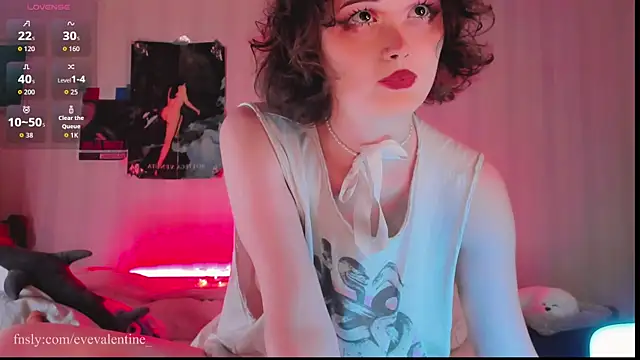 eva vodkina online show from May 31, 7:04 pm
