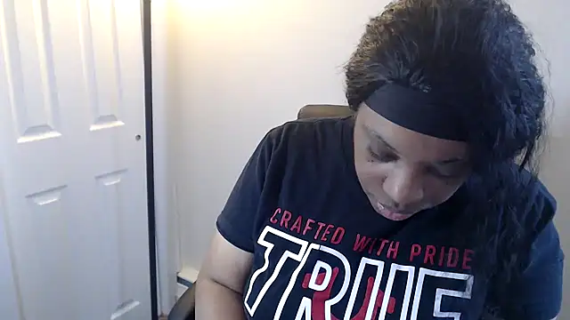 Sexymona1218 online show from February 26, 6:18 pm