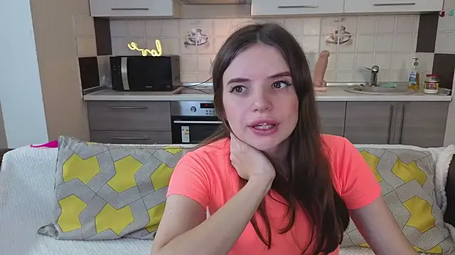 Snapshot of margolisa chatting on September 30, 9:48 am margolisa online show from September 30, 9:48 am