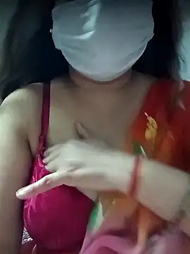 naughtymadam online show from April 14, 5:07 am