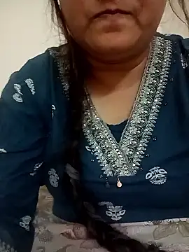 naughtymadam online show from March 15, 7:43 am