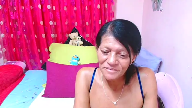 SLUTTYROXY online show from April 16, 8:08 pm