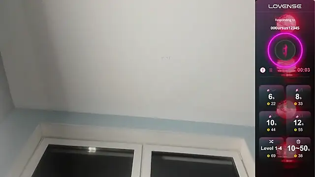 MilaniaCute online show from November 2, 2:53 pm