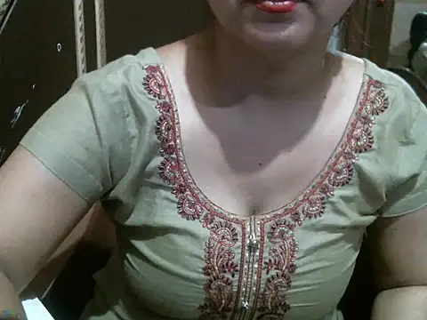 Snapshot of UrsMansi chatting on October 26, 6:09 am UrsMansi online show from October 26, 6:09 am
