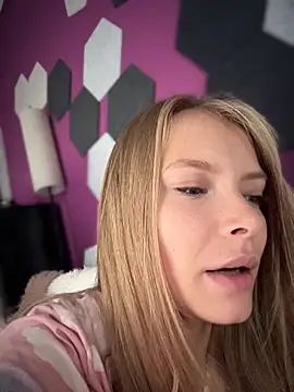 AnastasiaAniess online show from October 30, 9:00 am