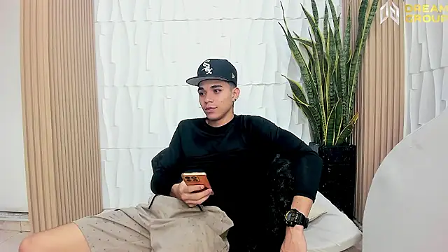 AmazingPartys online show from March 4, 8:48 pm