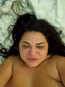 littleRikka online show from December 20, 9:41 pm