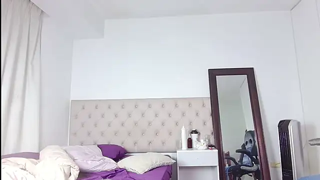 ms freyax online show from July 12, 4:02 am