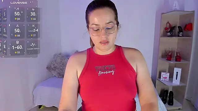 anastasia bee online show from November 16, 3:01 pm