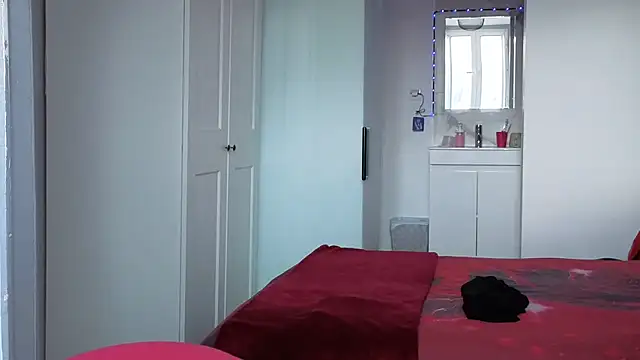 HotSpicyGujju online show from March 3, 8:42 am