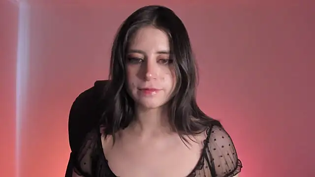 HazelKush online show from September 16, 9:45 pm