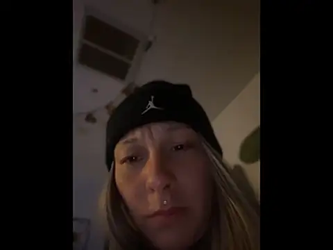 Babii Nova online show from April 11, 9:46 am