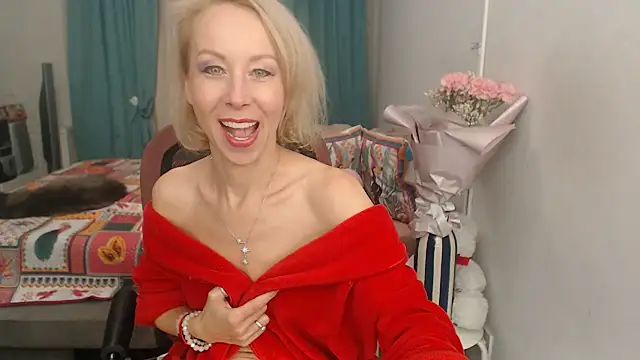 LuxuryNika online show from October 9, 3:16 pm