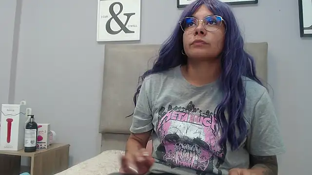 valevicious online show from September 24, 7:13 pm