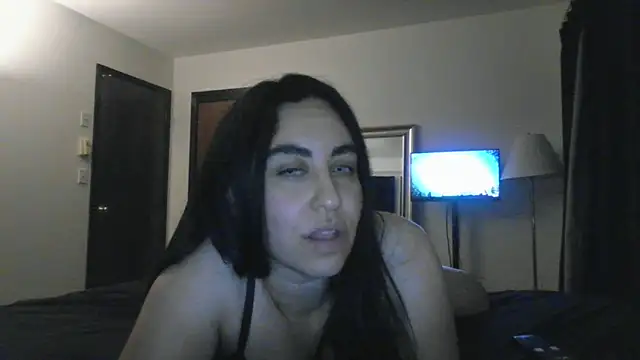 WetFlower69 online show from June 13, 3:04 am