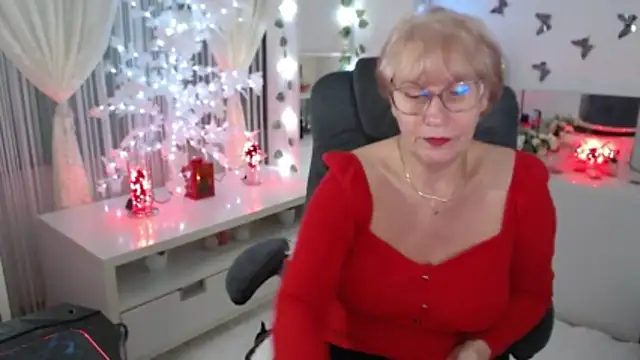 Ghertrude52 online show from December 1, 4:16 am